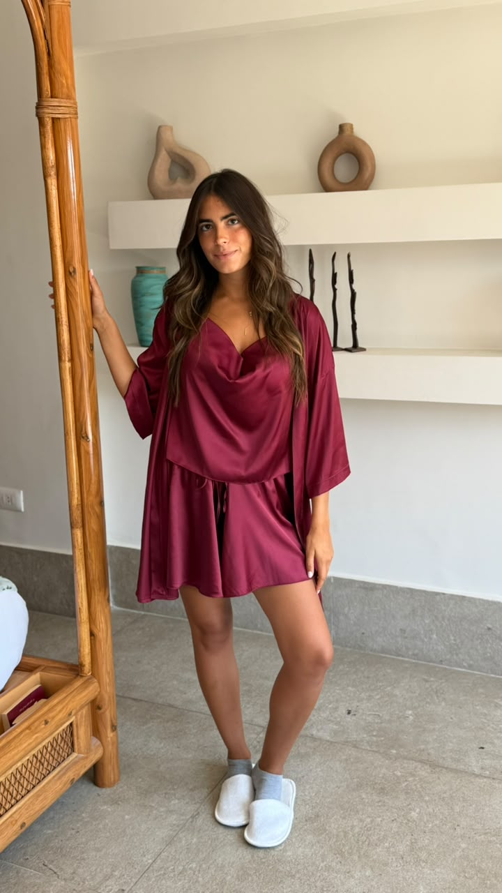 Moon Muse (Burgundy)