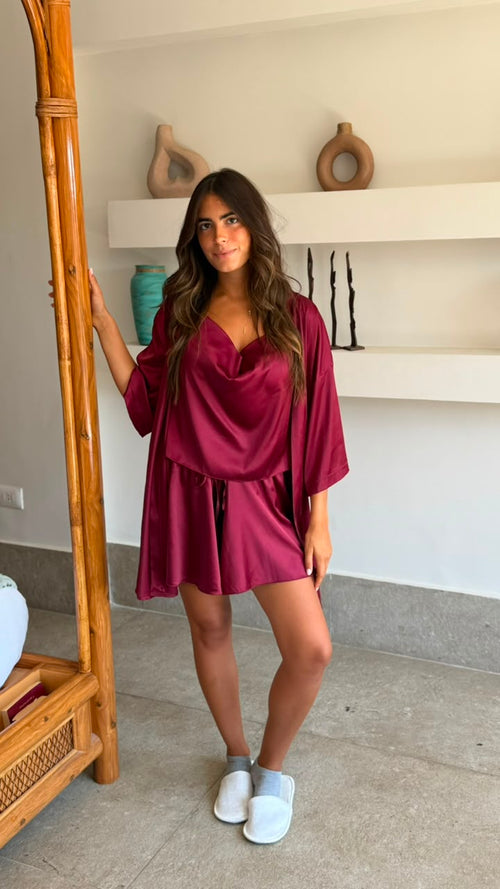Moon Muse (Burgundy)