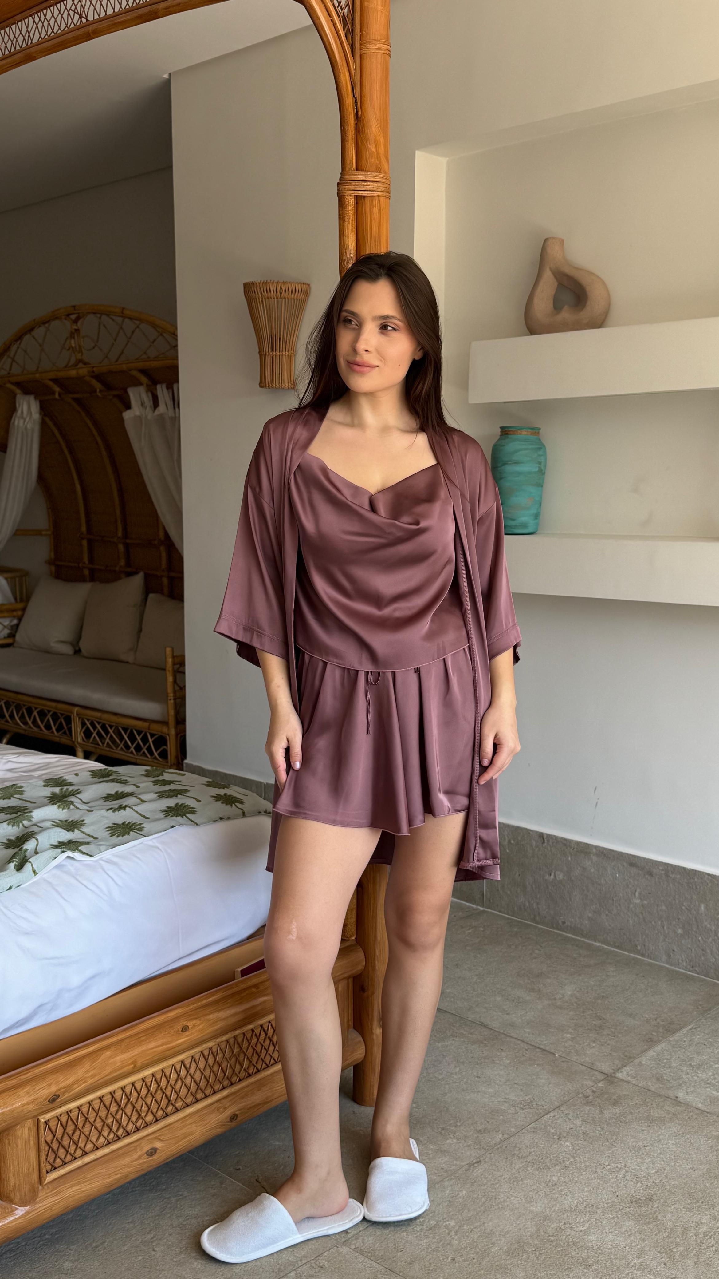 Moon Muse (Mocha Rose)